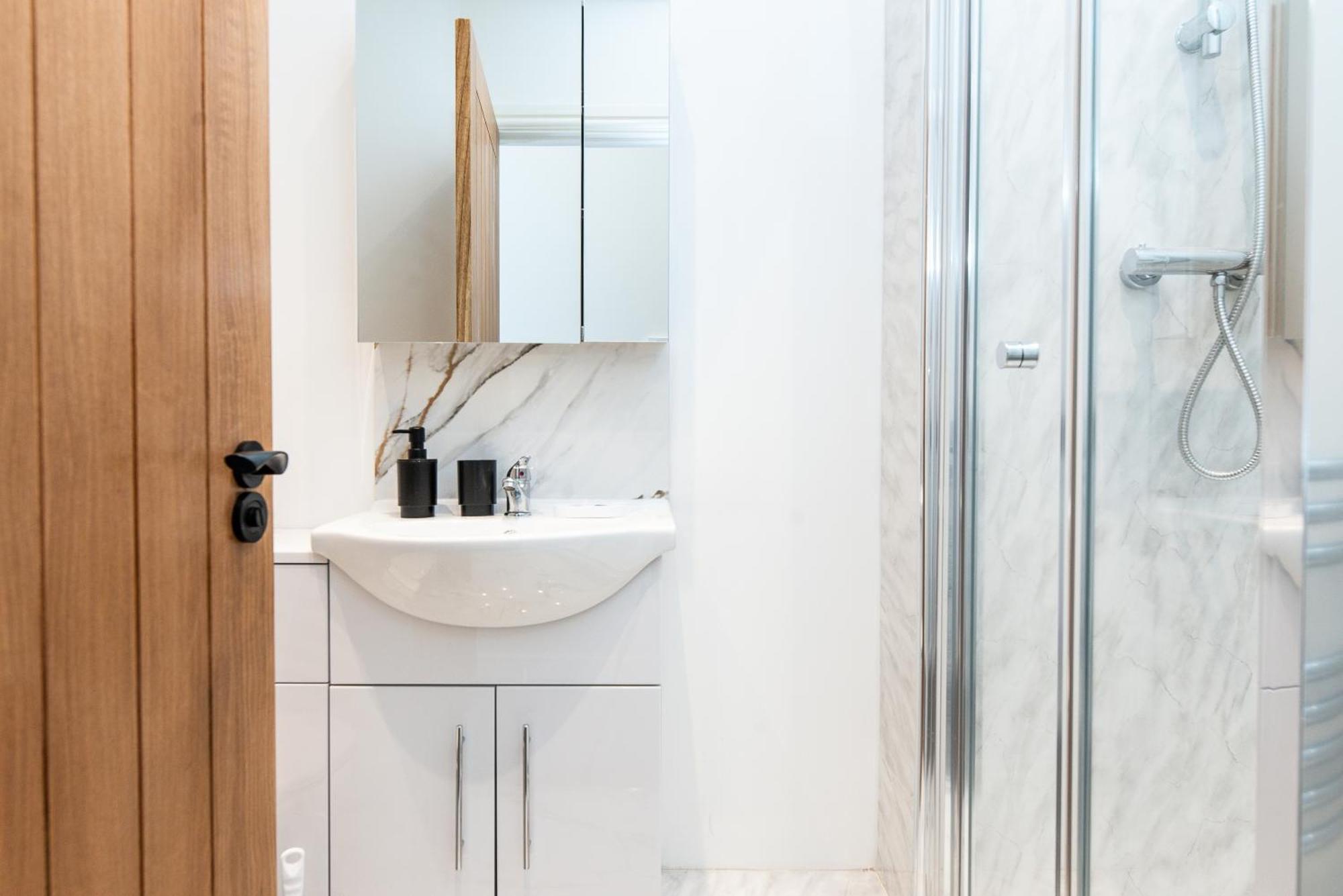 Deluxe 2 Bedroom Apartment In City Centre Ноттингем Экстерьер фото