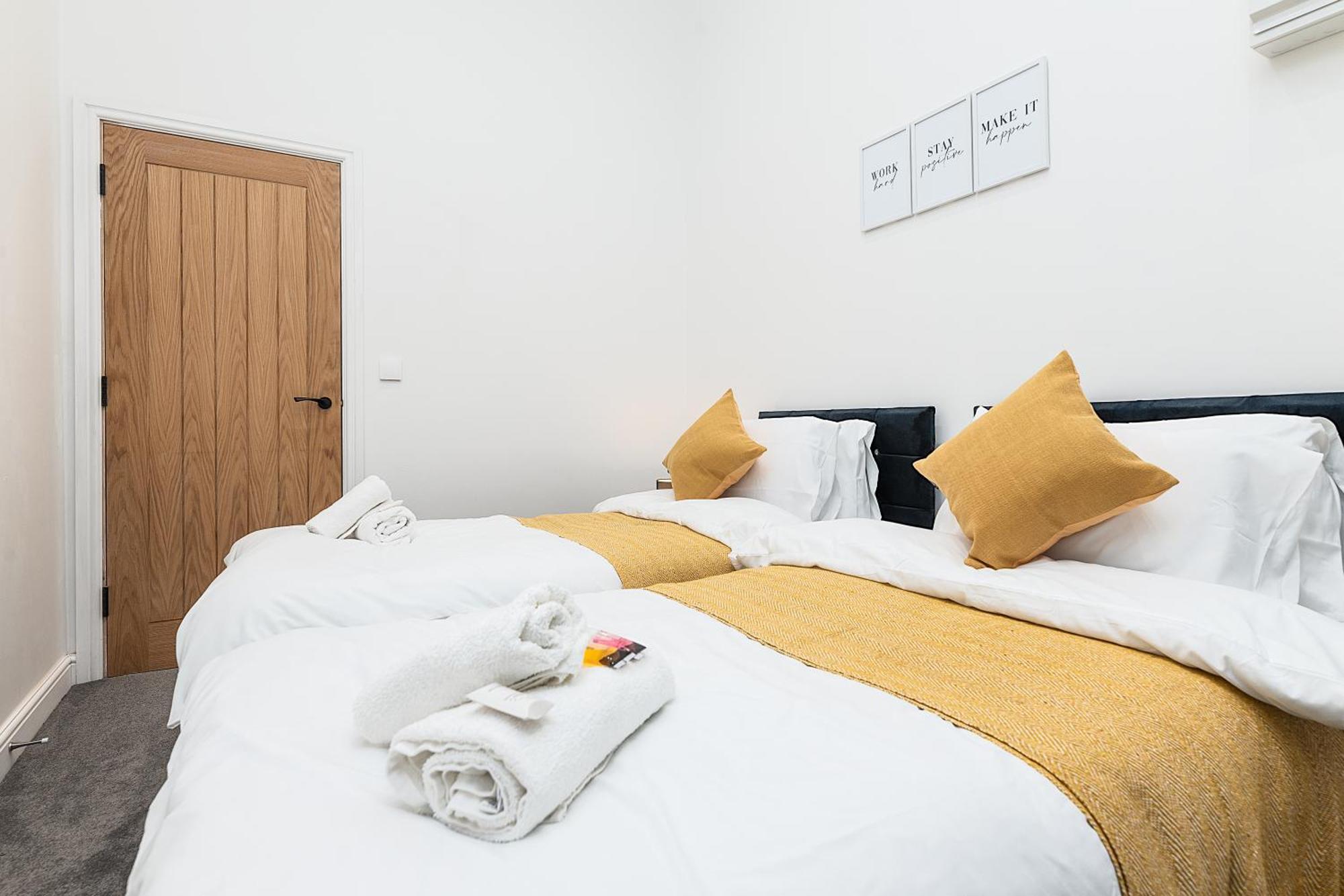 Deluxe 2 Bedroom Apartment In City Centre Ноттингем Экстерьер фото